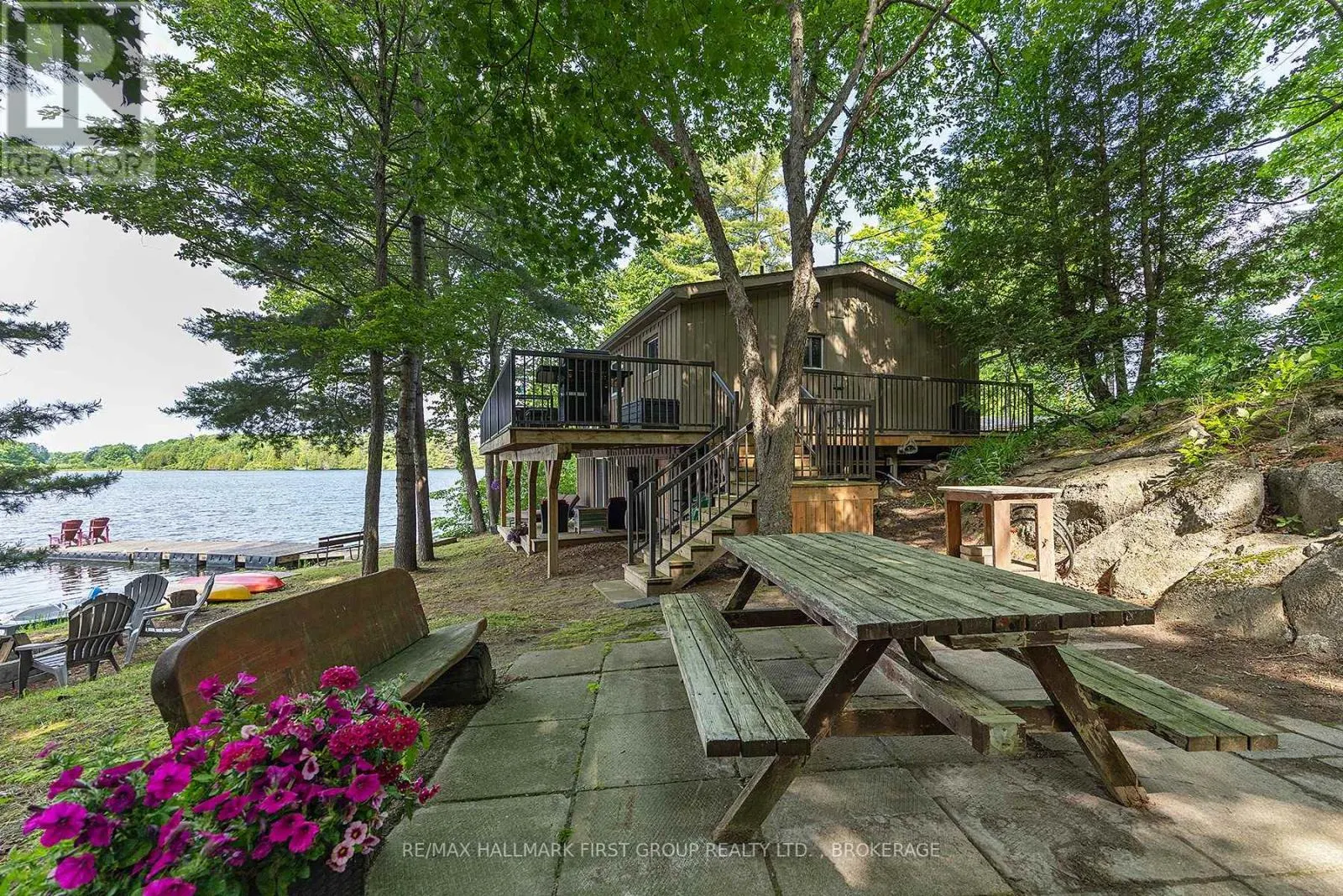 822 ALLINA LANE