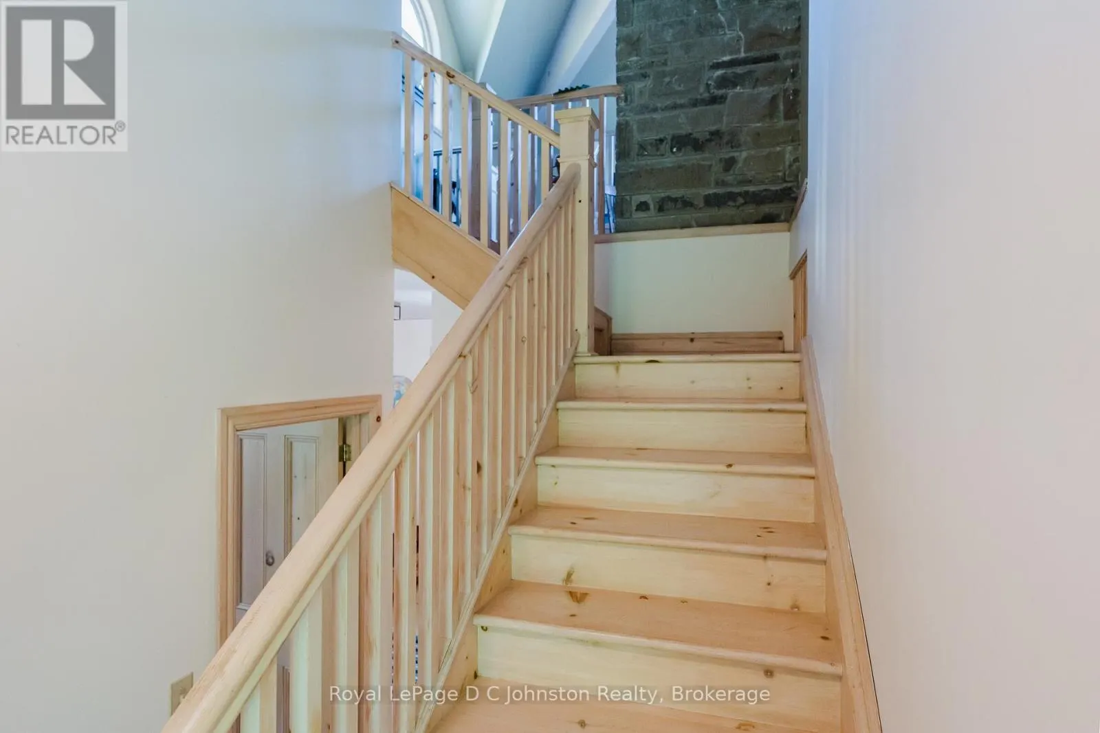 57 LAKEWOOD COUNTRY LANE