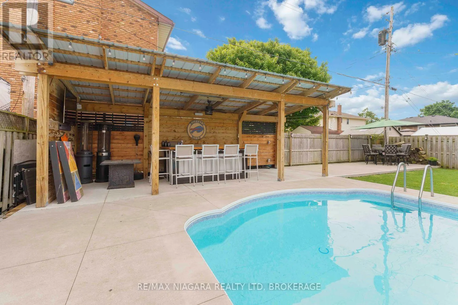 48 MICHAEL DRIVE S
