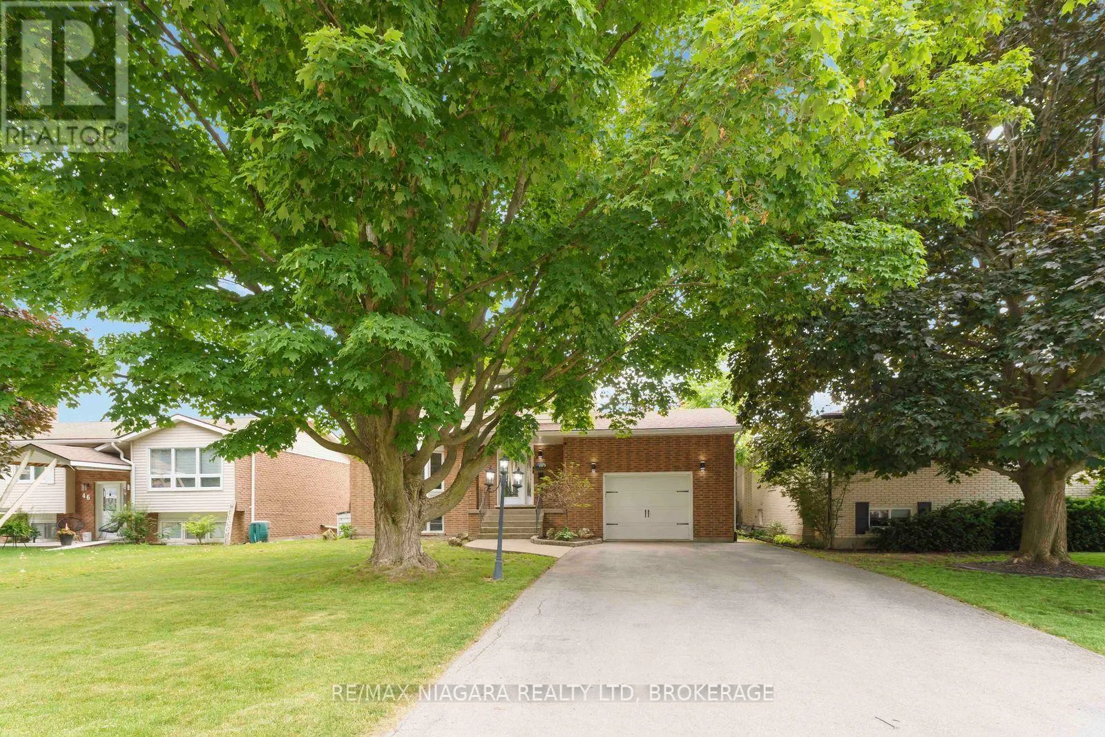 48 MICHAEL DRIVE S