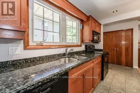87 SECORD AVENUE