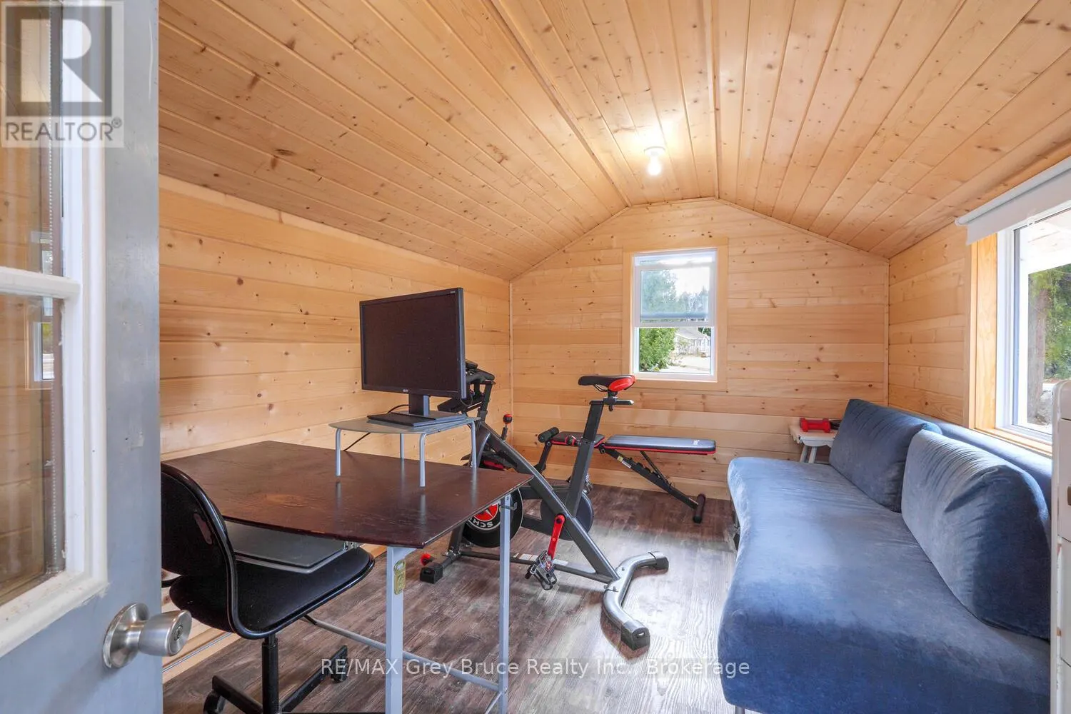 861 PIKE BAY ROAD