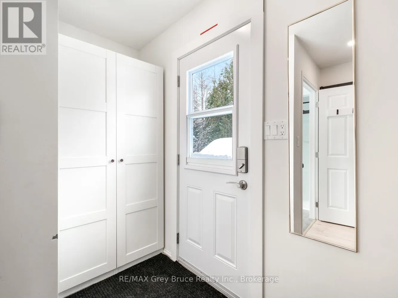 861 PIKE BAY ROAD