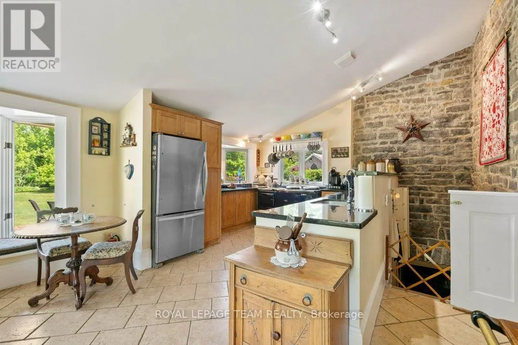 10095 SHAW ROAD