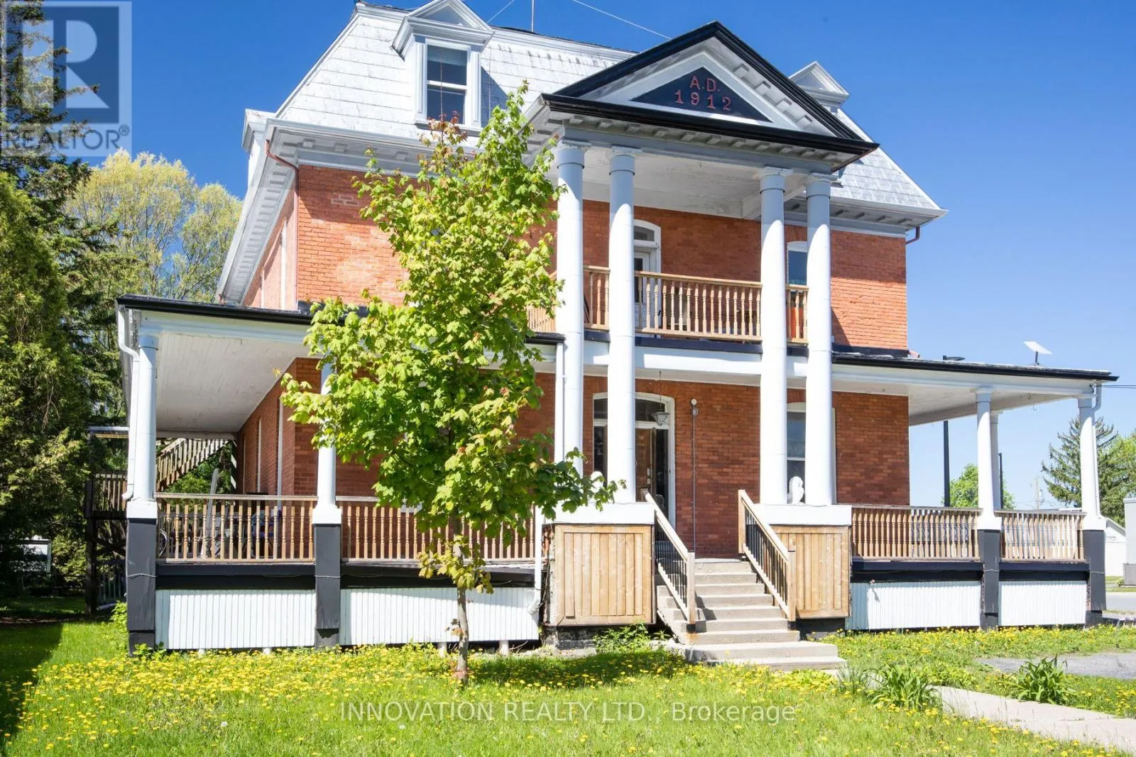 4550 STE-CATHERINE STREET