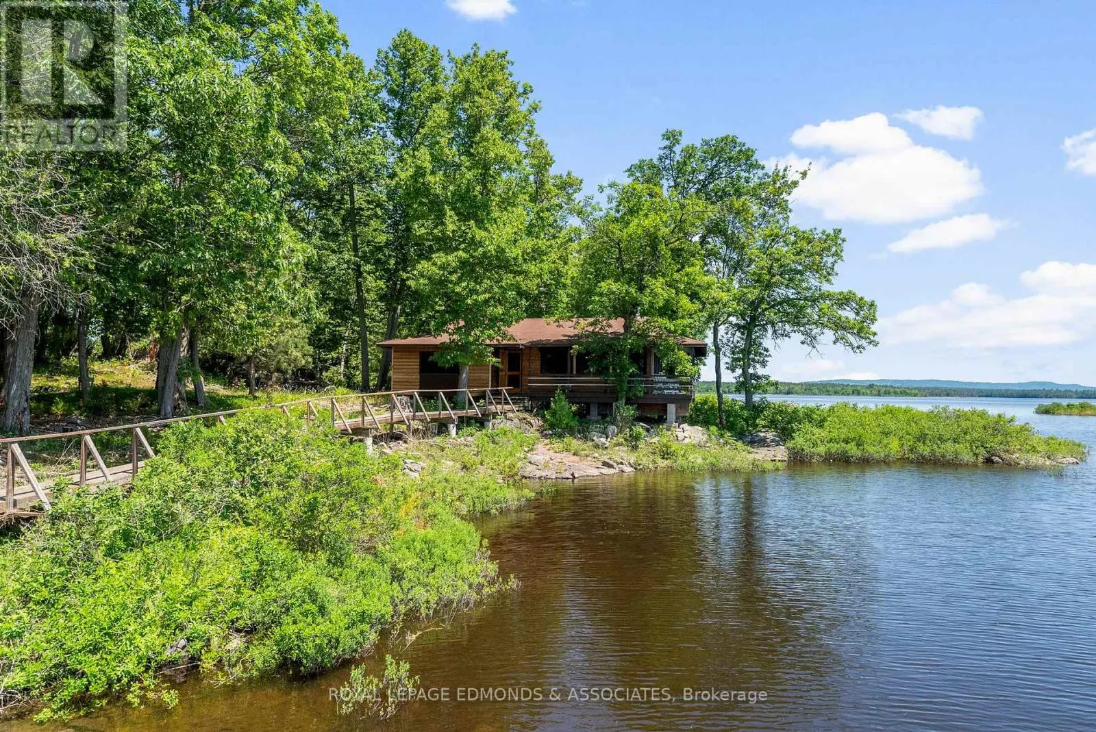 0 RIDDELL ISLAND