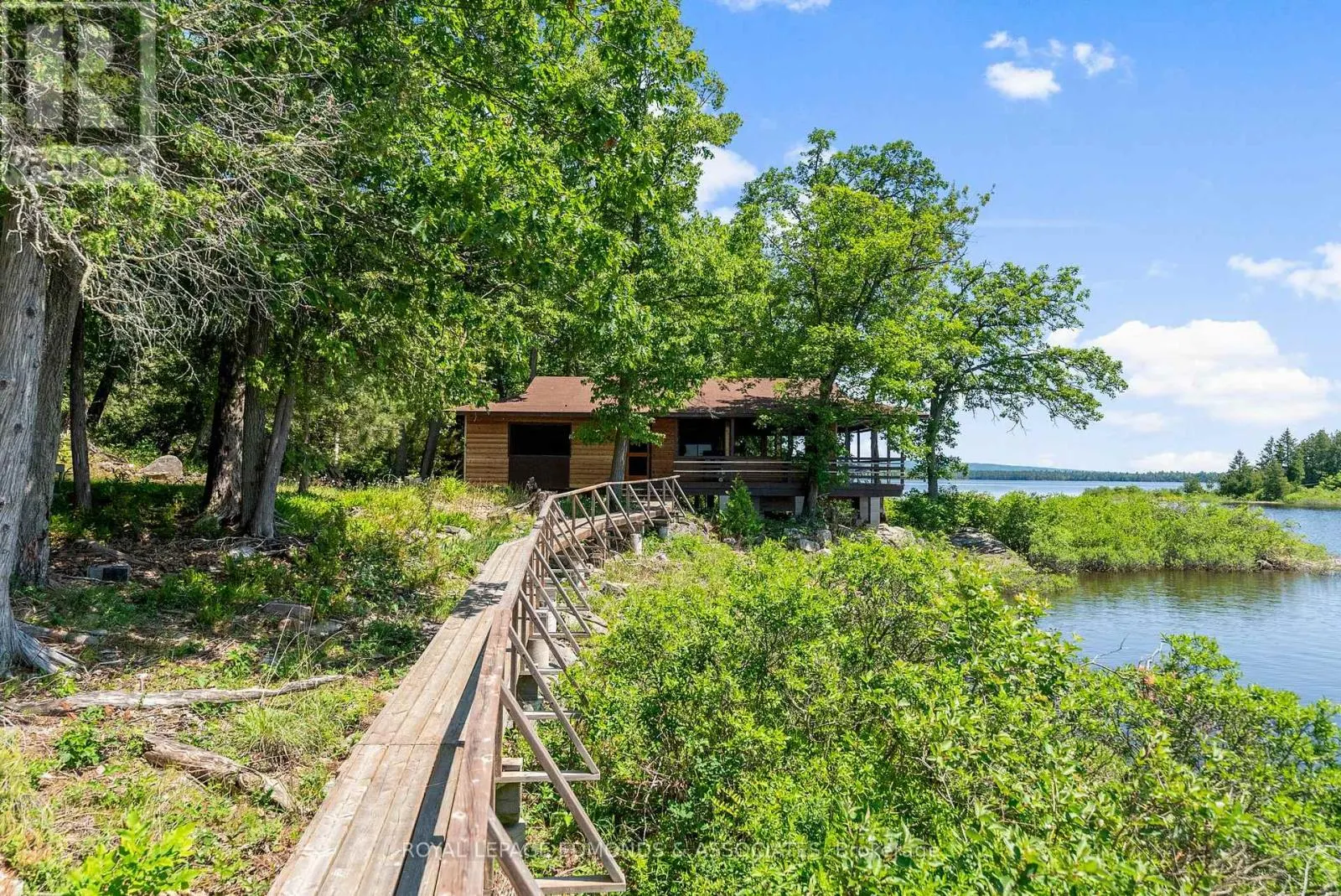 0 RIDDELL ISLAND