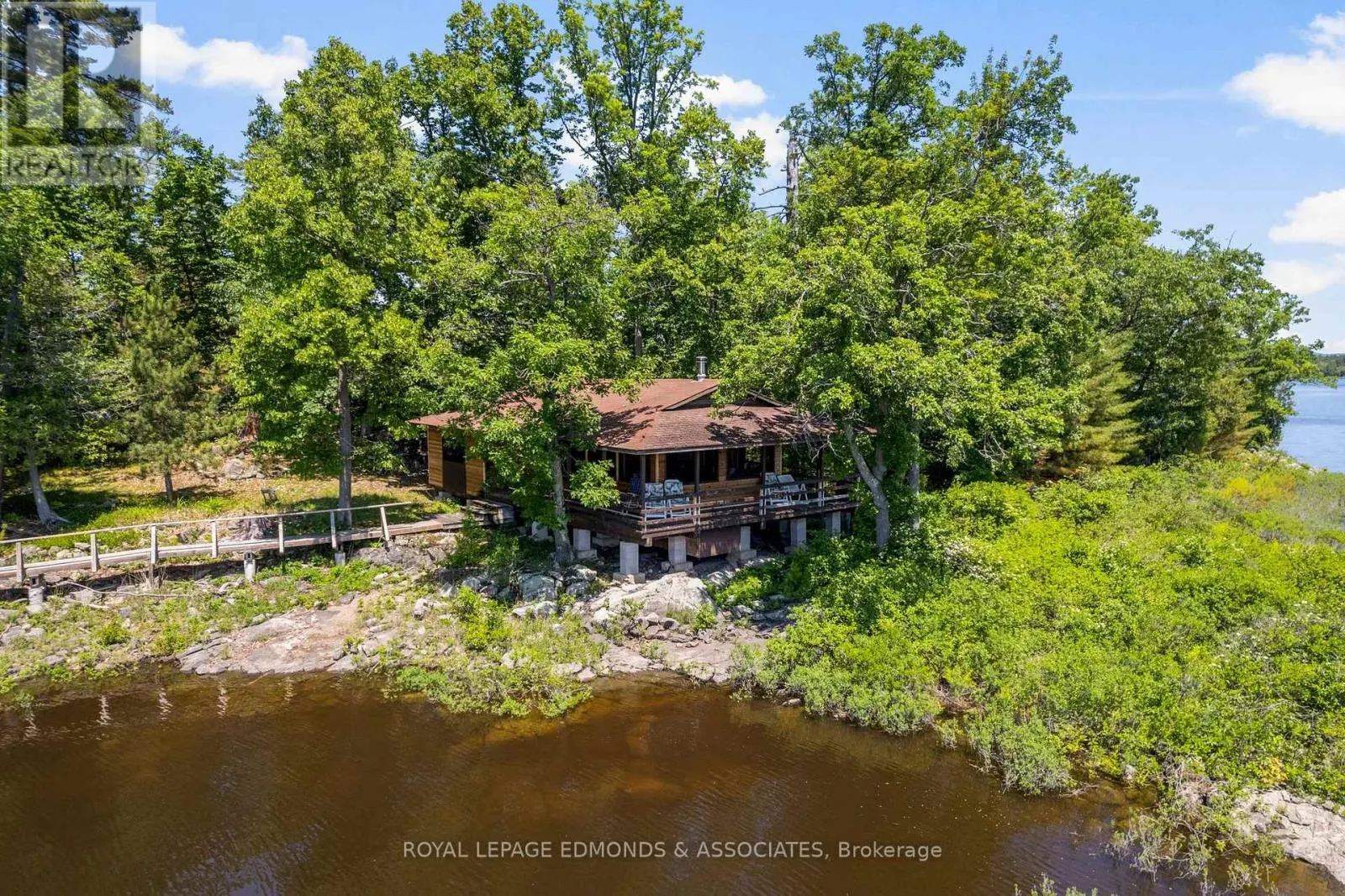 0 RIDDELL ISLAND
