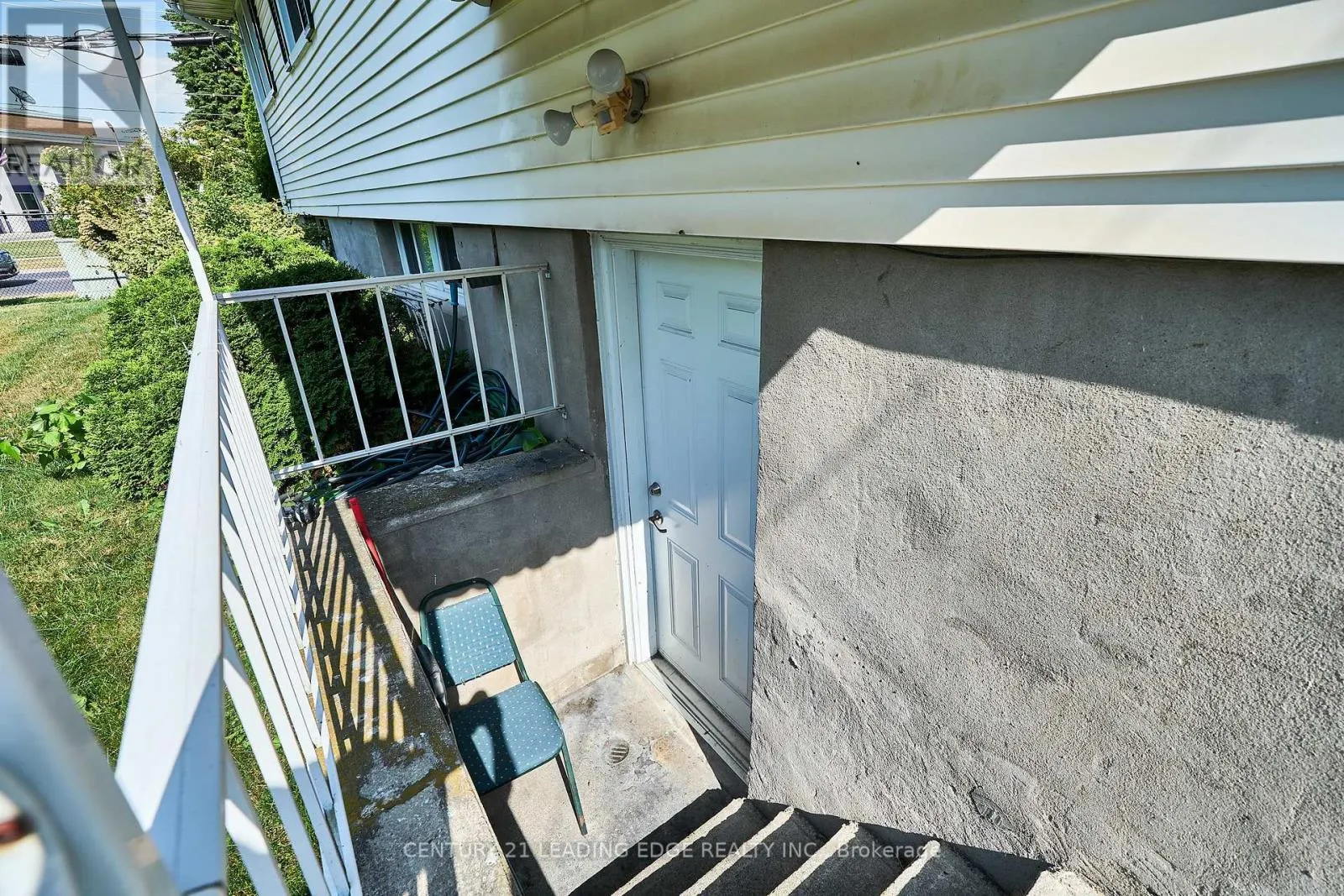 472 VICTORIA AVENUE