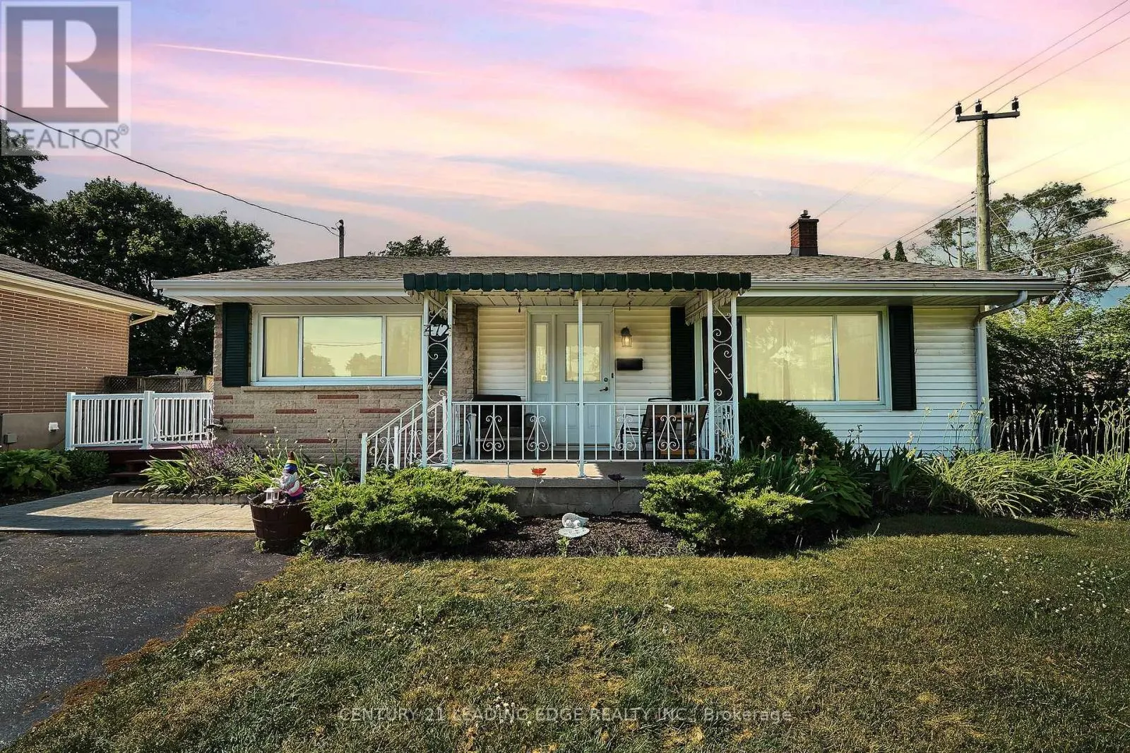 472 VICTORIA AVENUE