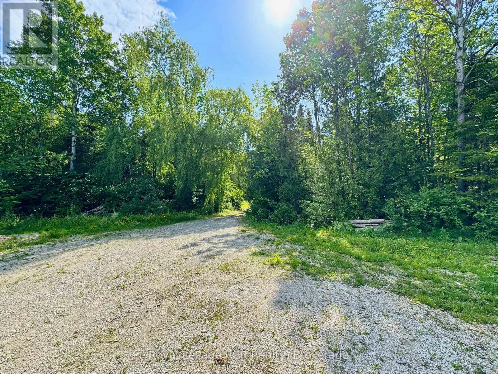 16 MORNING HILL ROAD