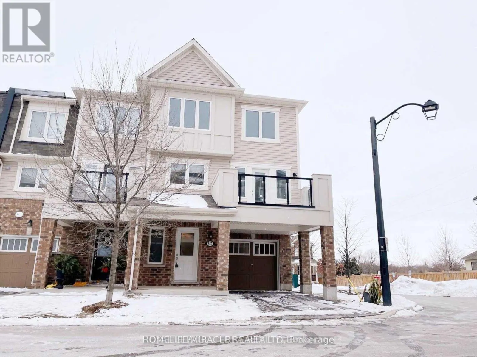 127 - 540 GOLDENROD LANE