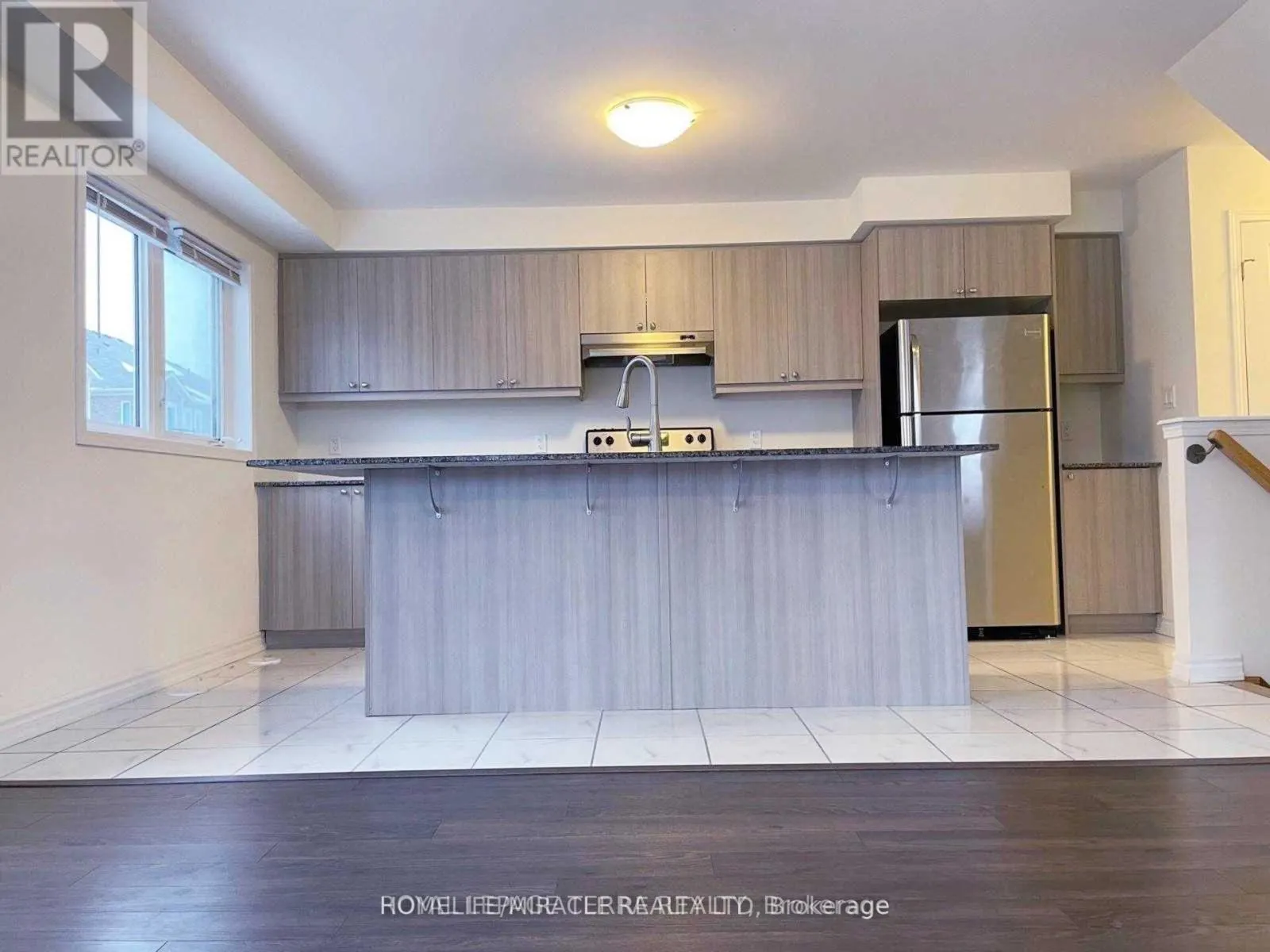 127 - 540 GOLDENROD LANE