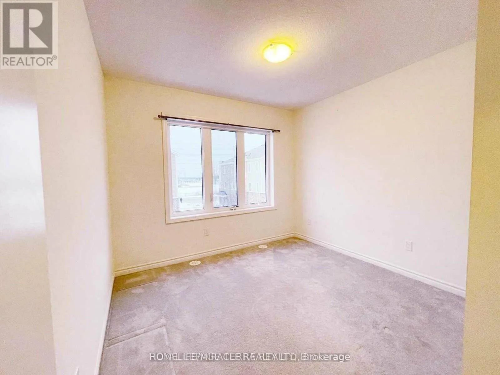 127 - 540 GOLDENROD LANE
