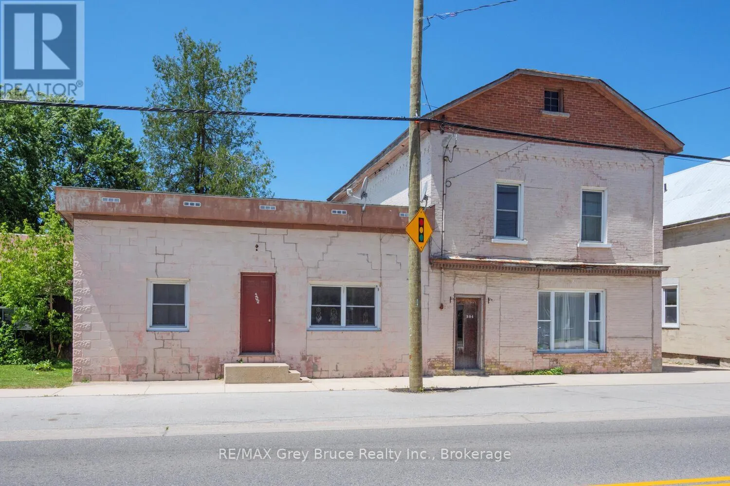 502 BRUCE STREET