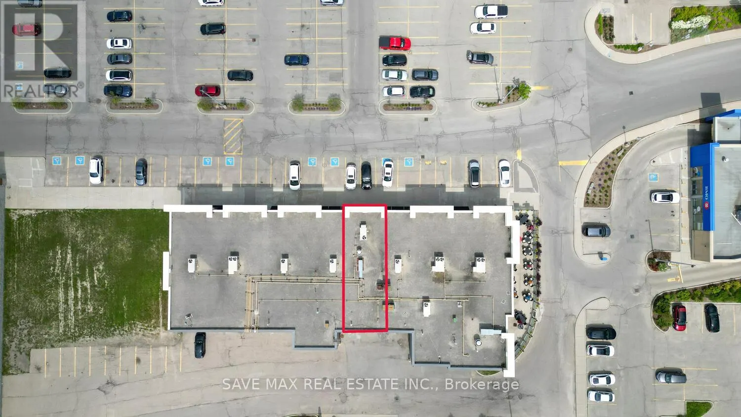 UNIT 9 - 668 ERB STREET W