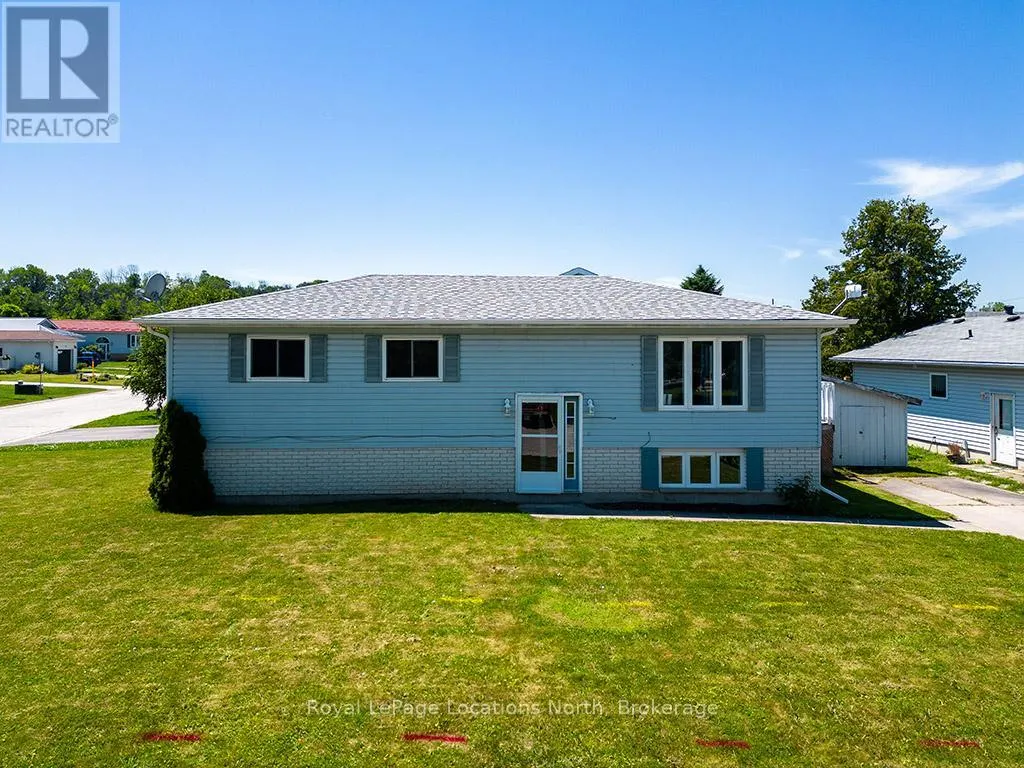 14 BIRCHWOOD COURT