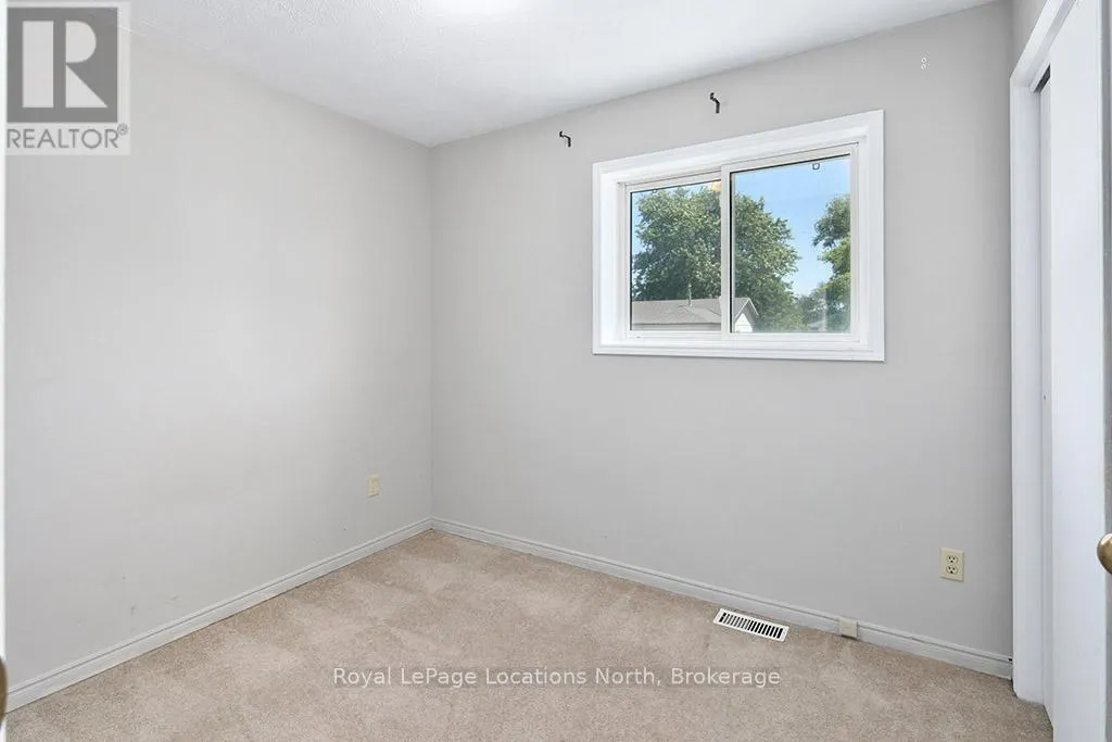 14 BIRCHWOOD COURT
