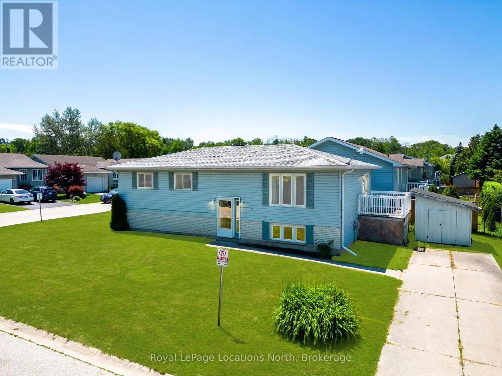 14 BIRCHWOOD COURT