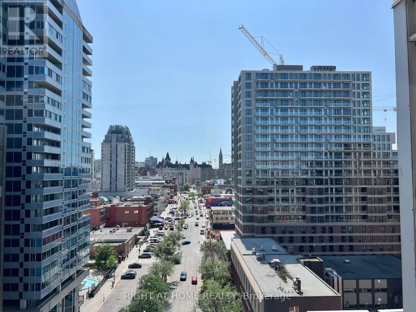 1207 - 179 GEORGE STREET