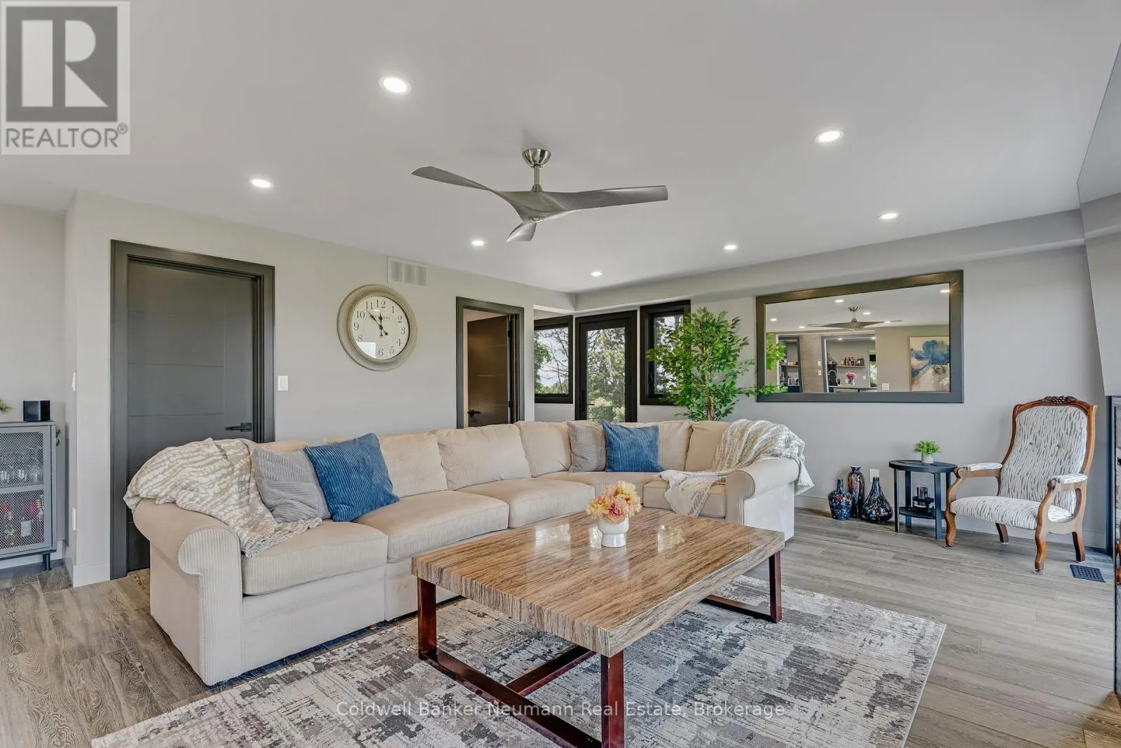 8312 WELLINGTON ROAD 124 ROAD