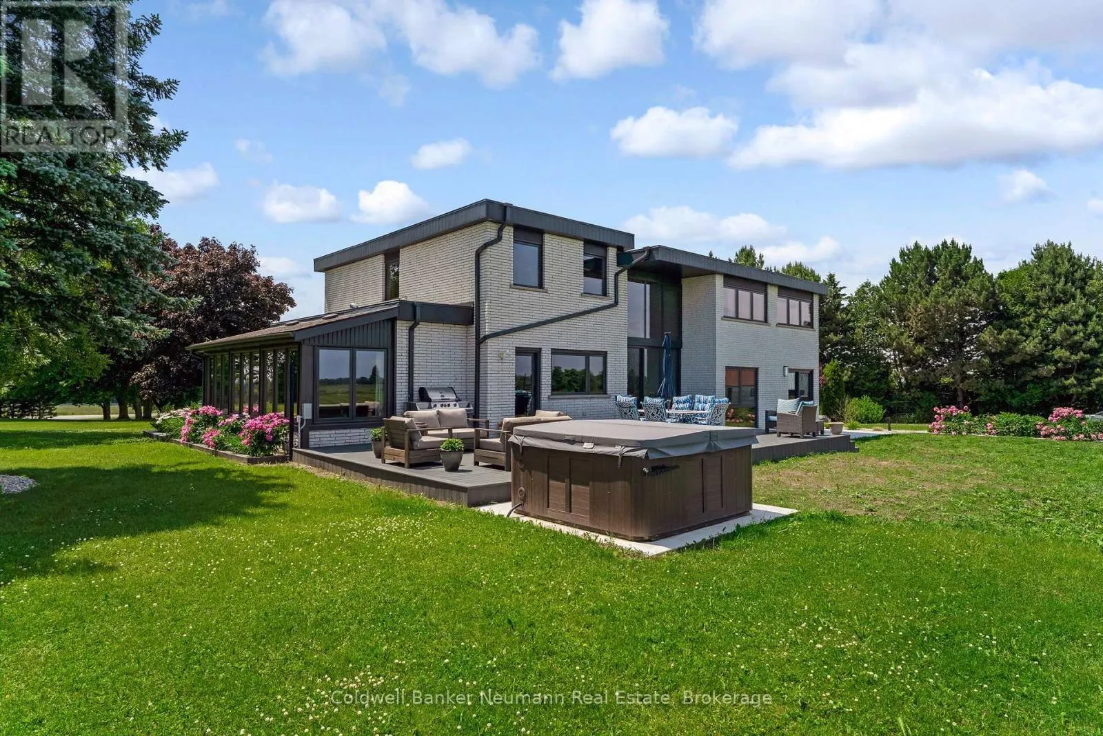8312 WELLINGTON ROAD 124 ROAD