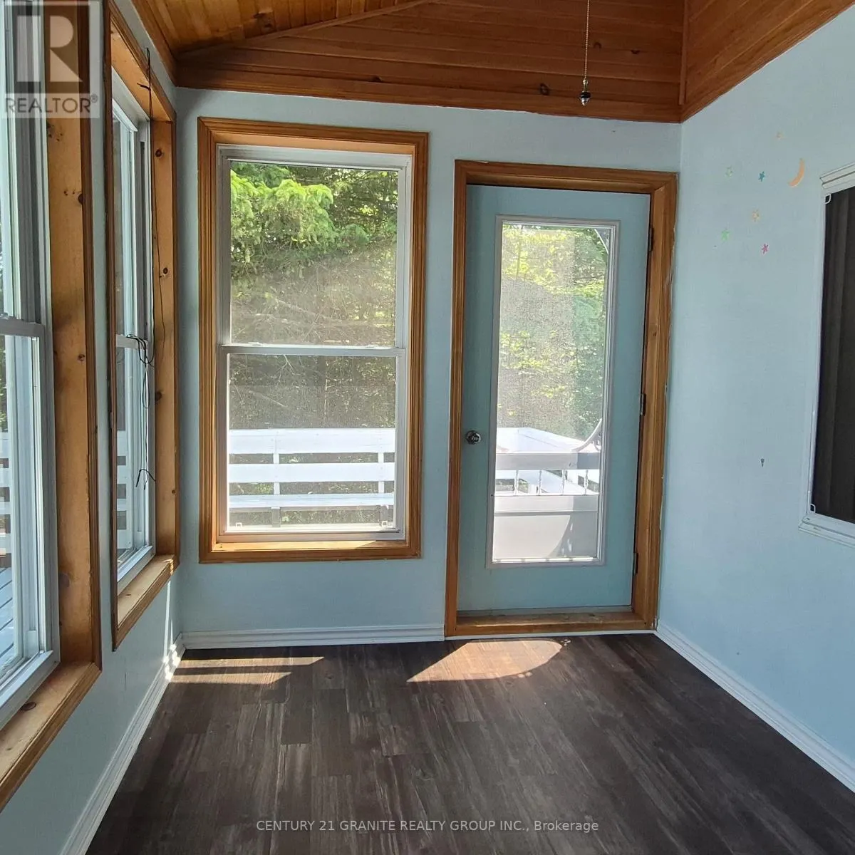192 CIRCLE ROAD
