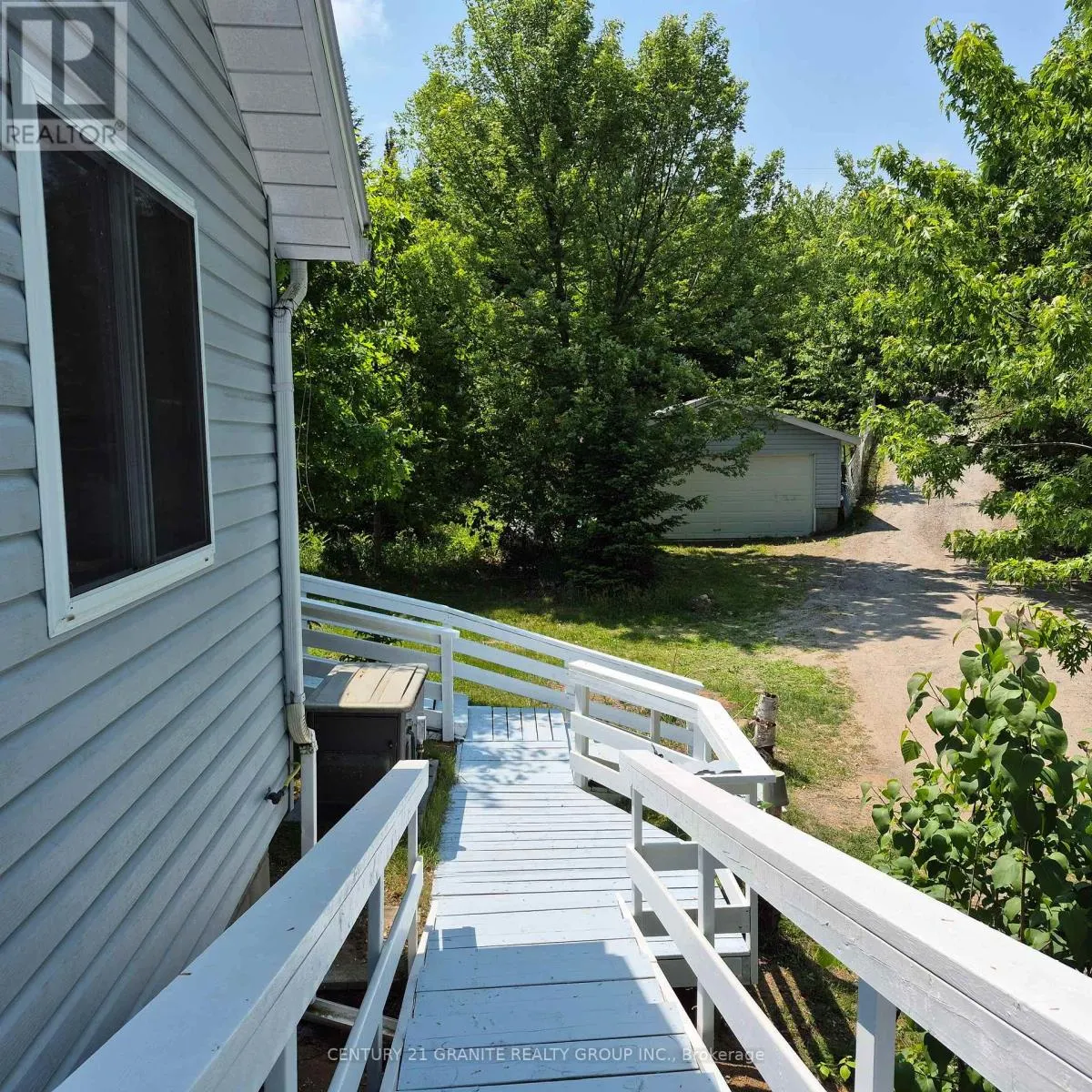192 CIRCLE ROAD