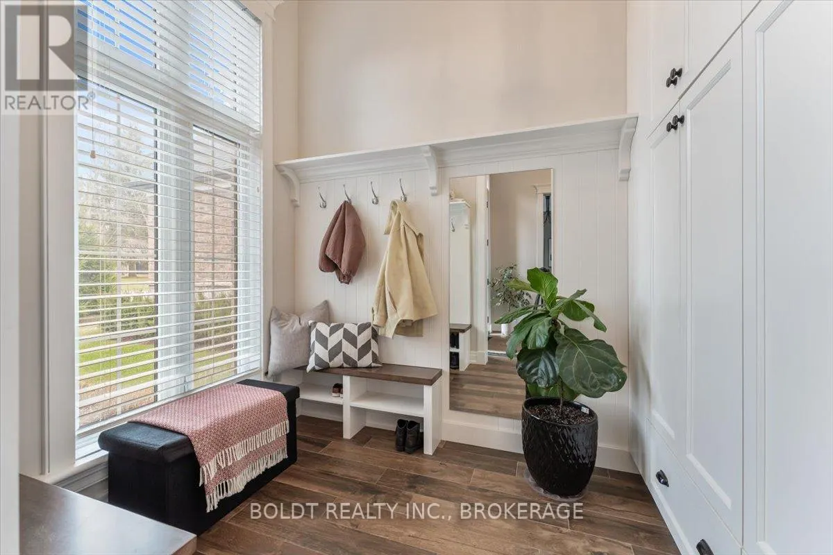 1107 BALFOUR STREET