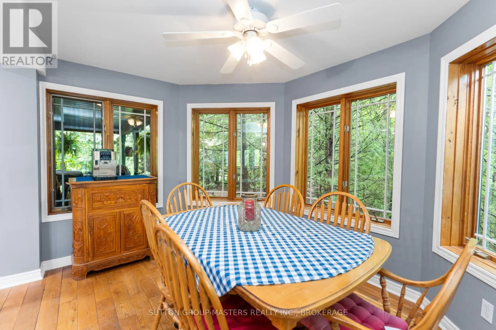 1130 STORMS LANE