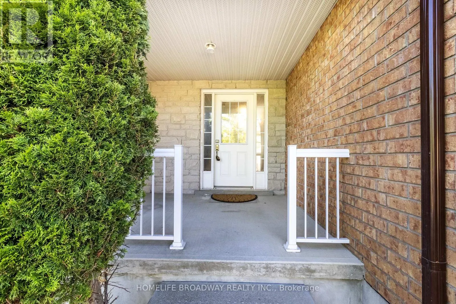 752 PARIS BOULEVARD
