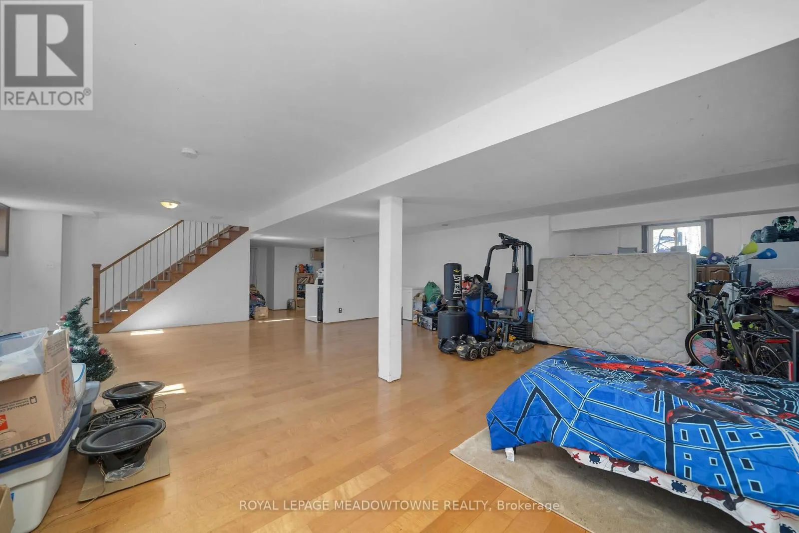 9341 SIDEROAD 9