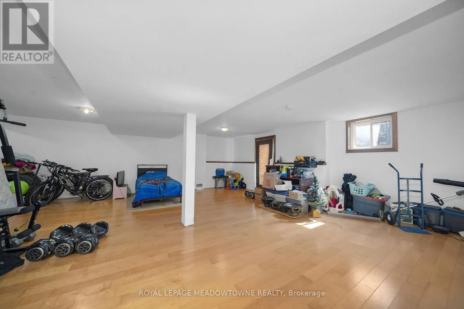 9341 SIDEROAD 9