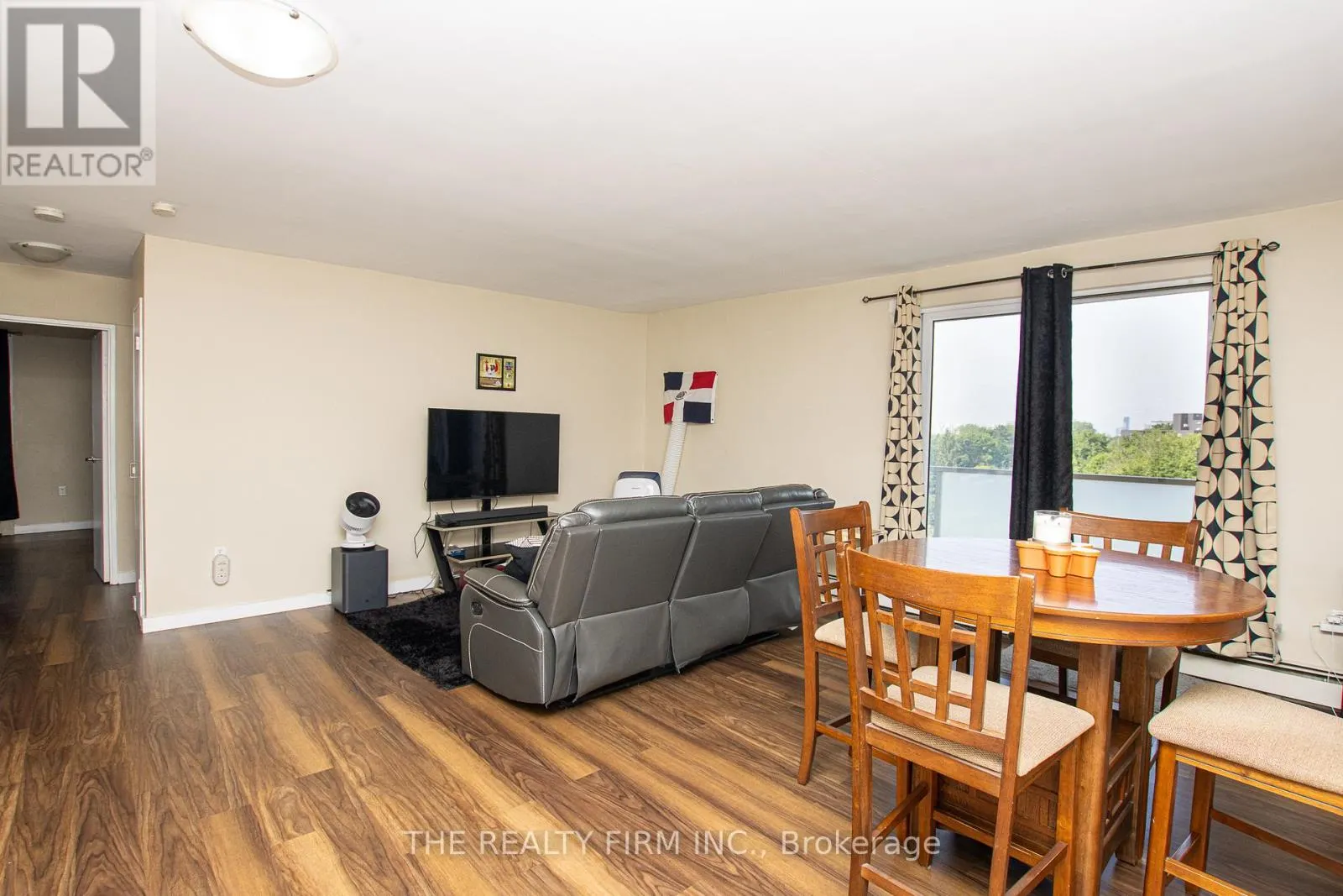 602 - 583 MORNINGTON AVENUE, #602