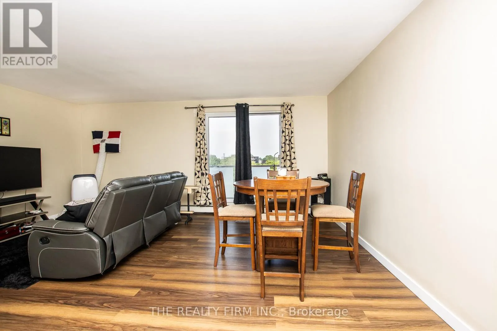 602 - 583 MORNINGTON AVENUE, #602