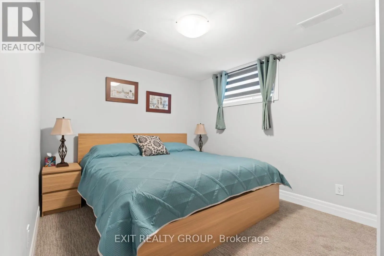 86 ESSEX DRIVE