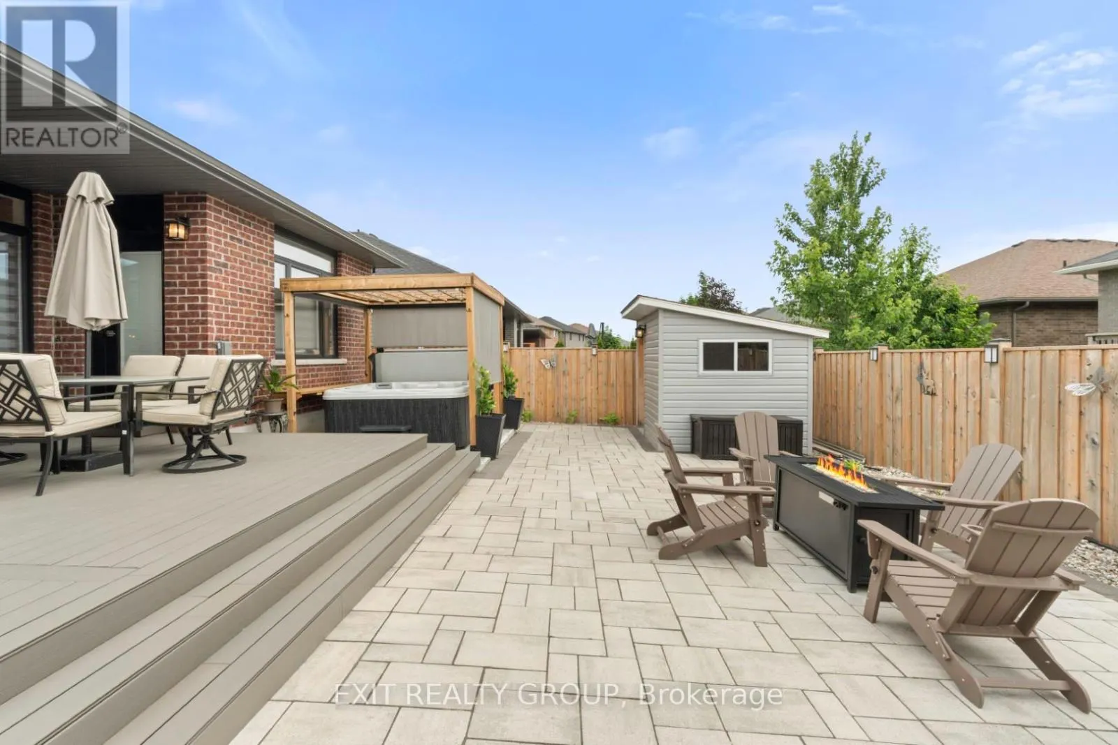 86 ESSEX DRIVE
