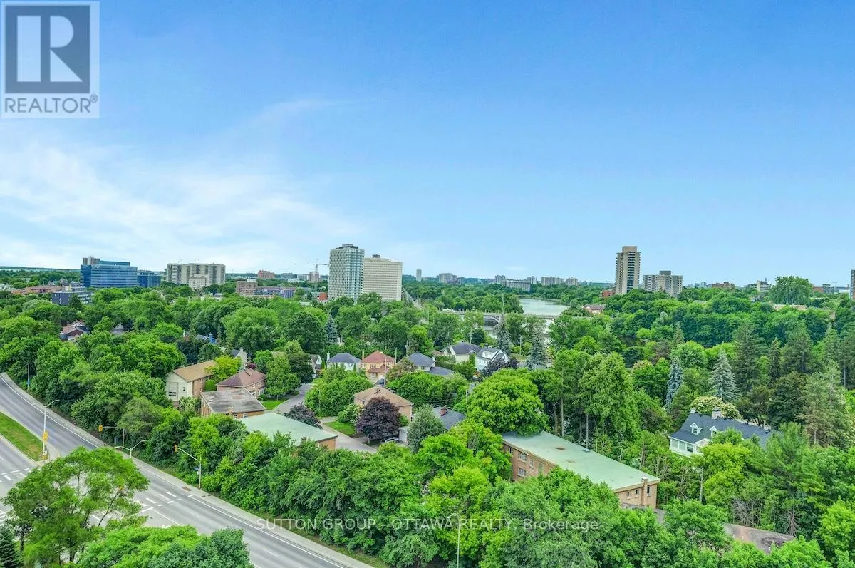 1303 - 70 LANDRY STREET