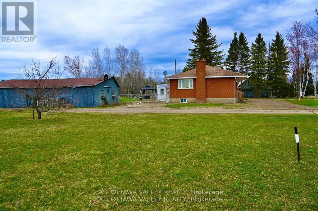 2047 LAPASSE ROAD