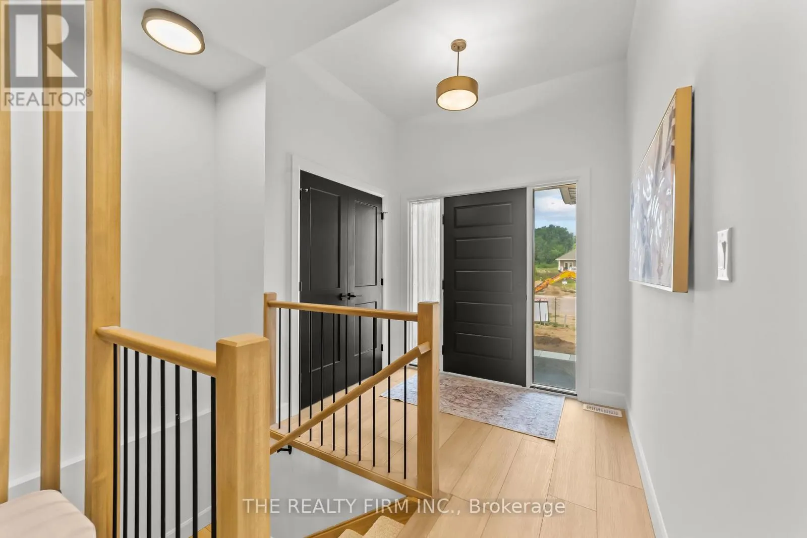 173 RENAISSANCE DRIVE NW