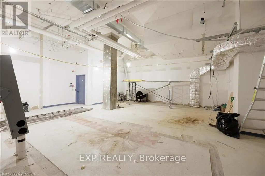 30 DUKE STREET W