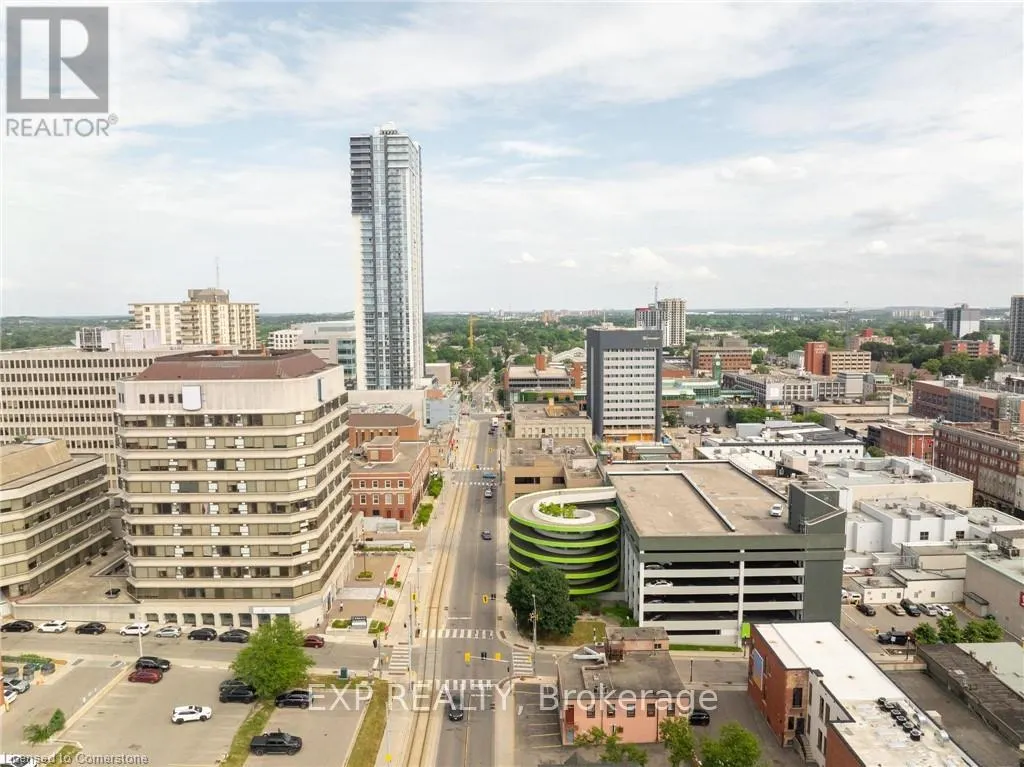 110 - 30 DUKE STREET W
