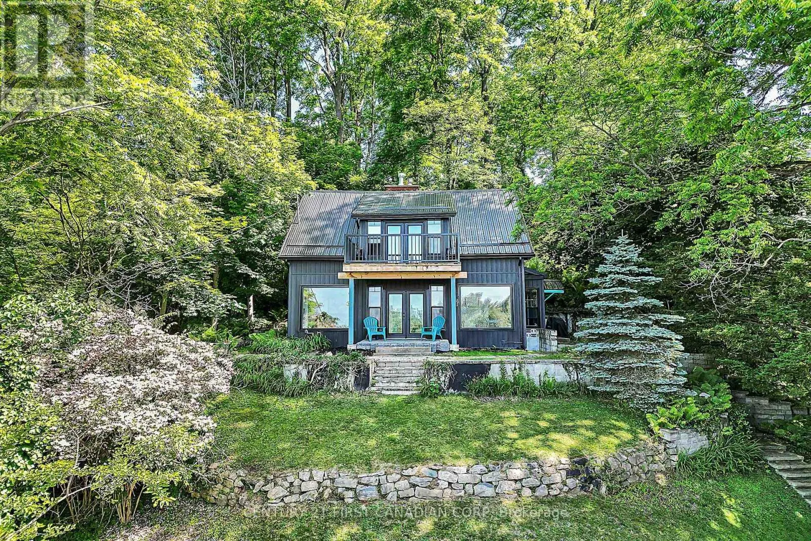 147 HARRISON PLACE