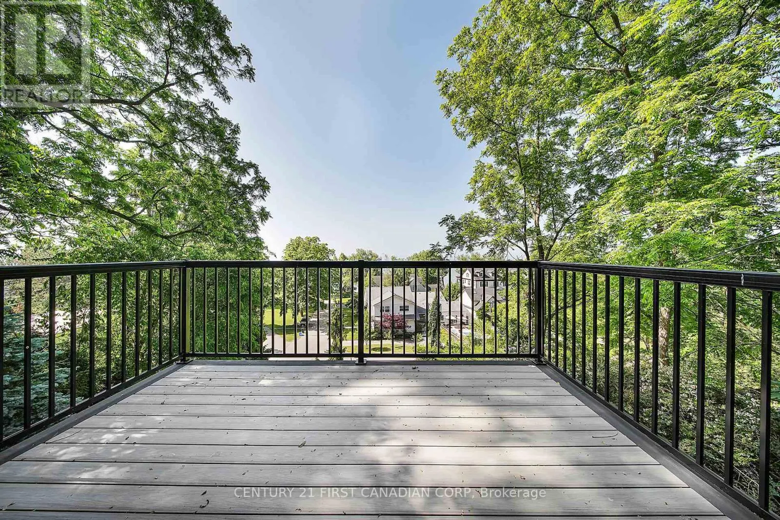 147 HARRISON PLACE