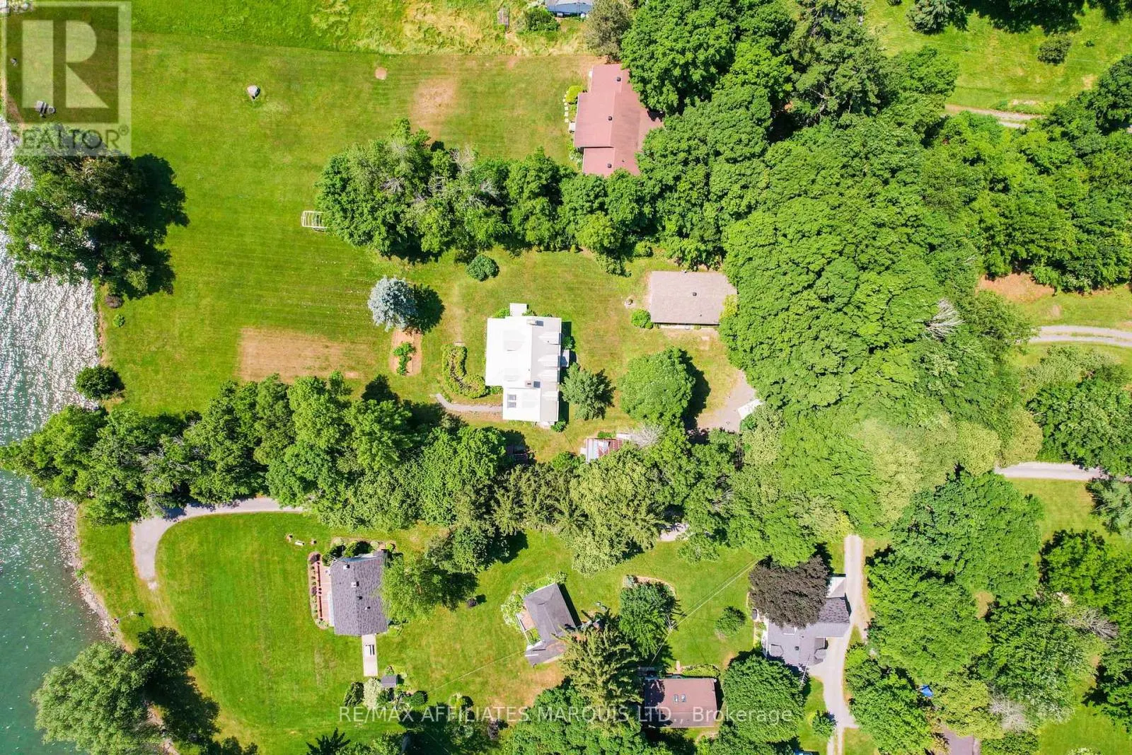 20824 SOUTH SERVICE ROAD