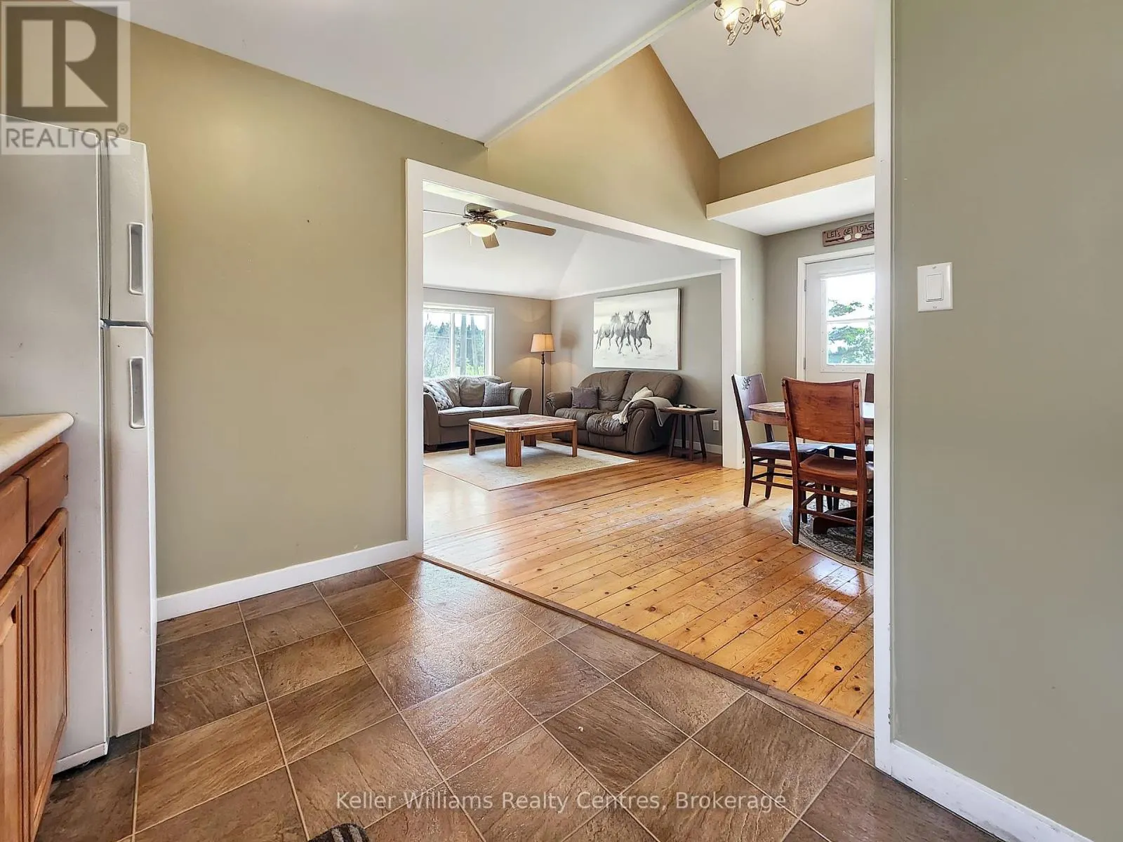 4 WOODSTOCK AVENUE