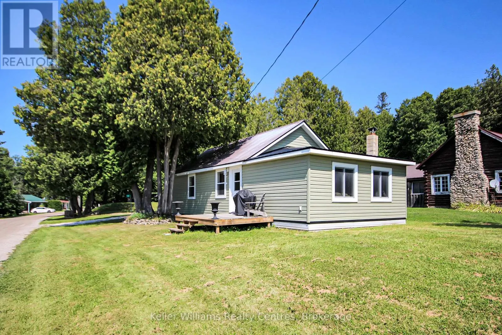 4 WOODSTOCK AVENUE