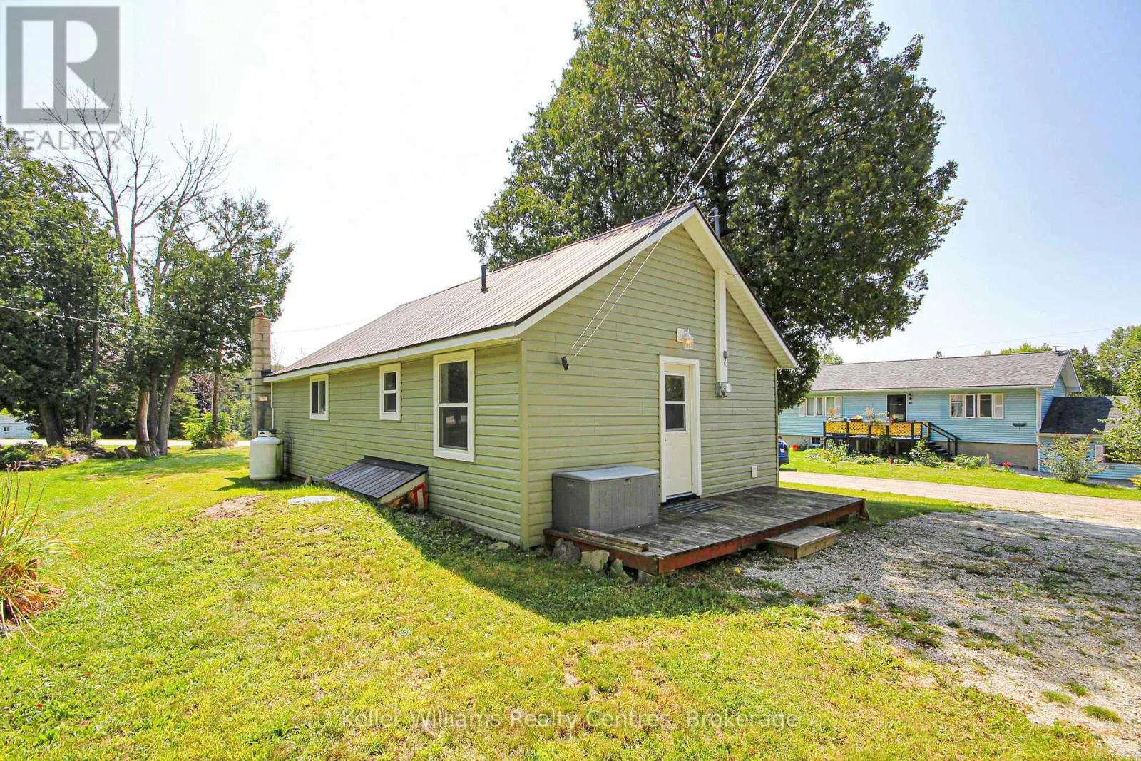 4 WOODSTOCK AVENUE