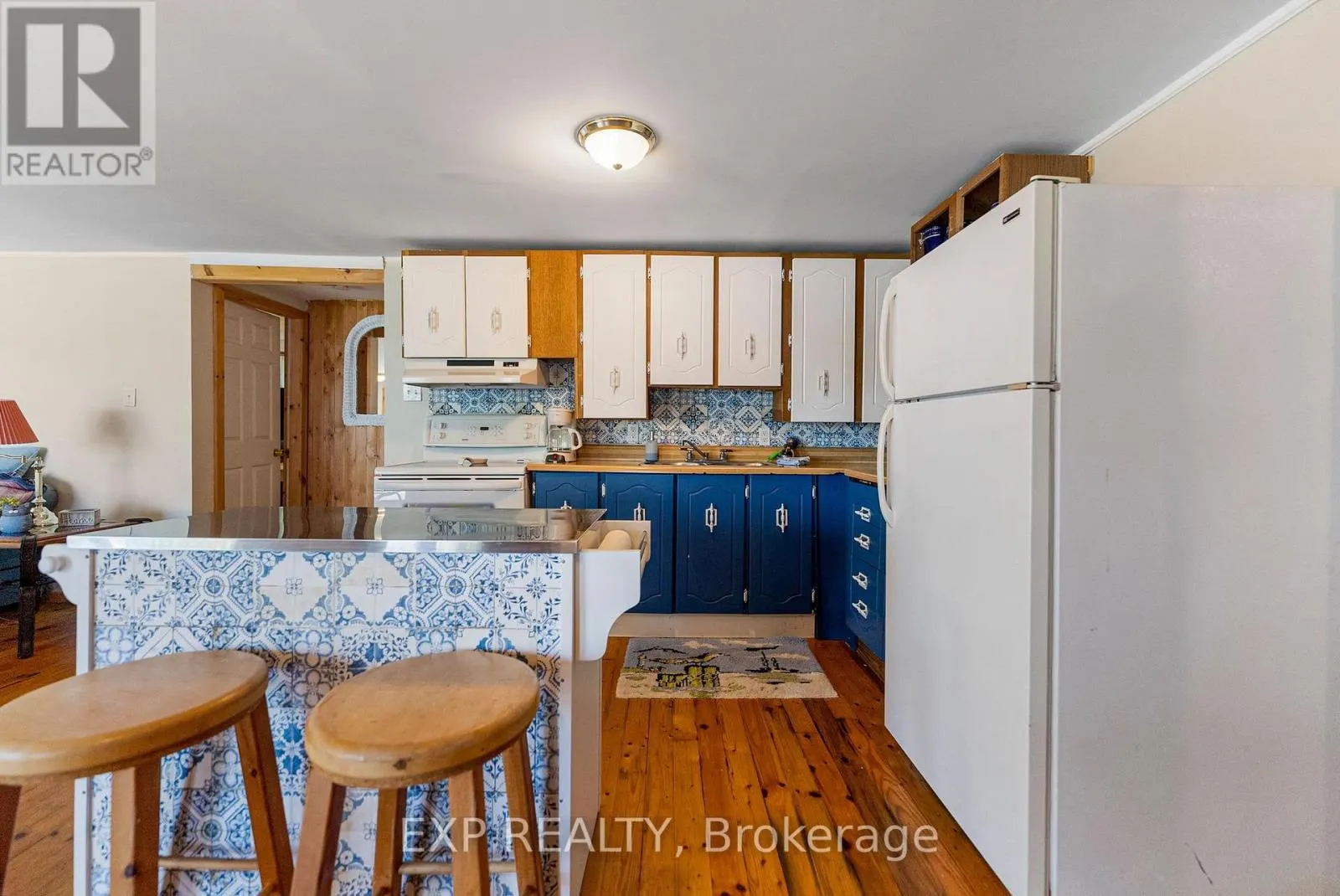 1128 KAMANISKEG LAKE ROAD