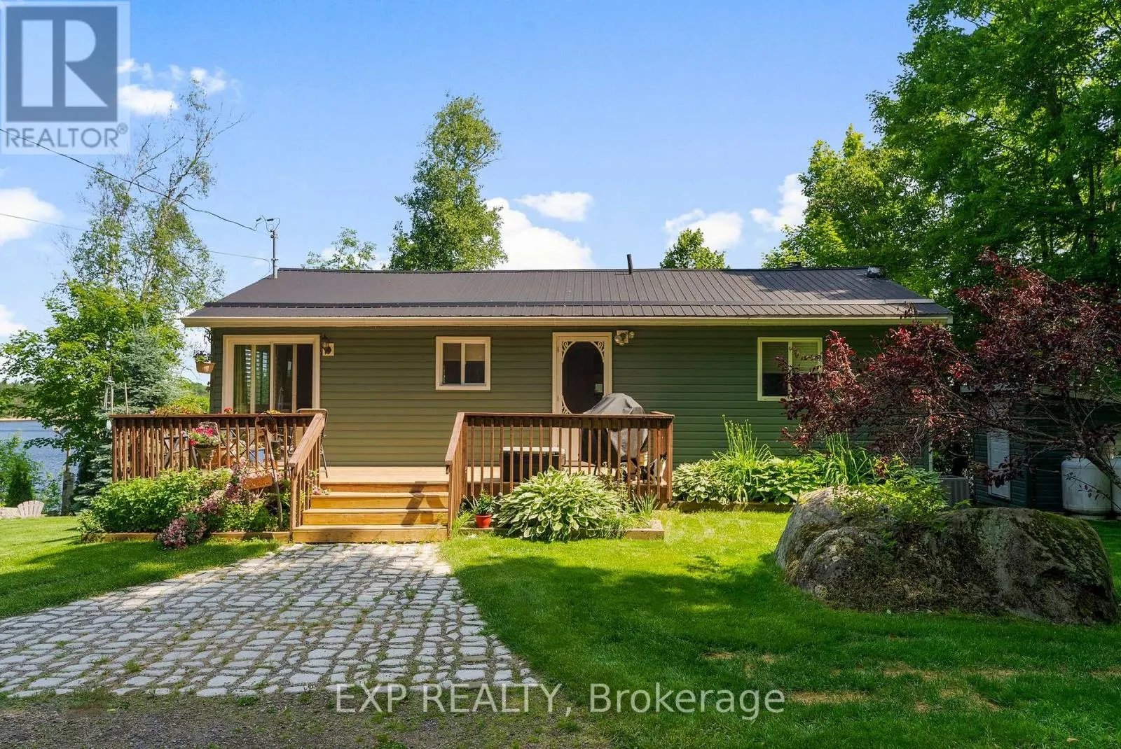 1128 KAMANISKEG LAKE ROAD